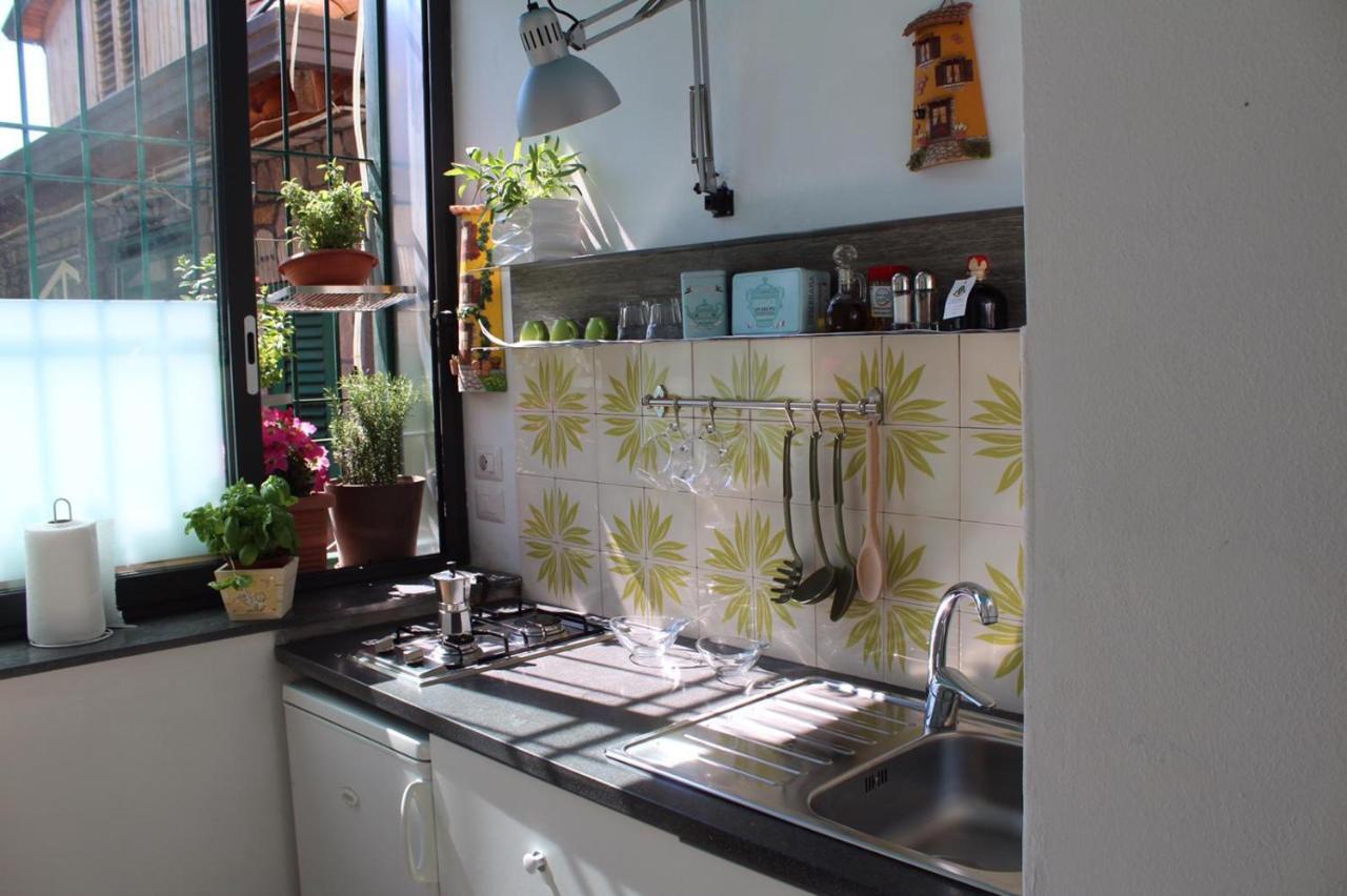 Appartement Dimora Via Col Vento à Naples Extérieur photo